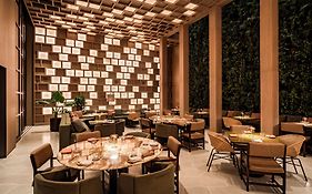 Hotel Emiliano